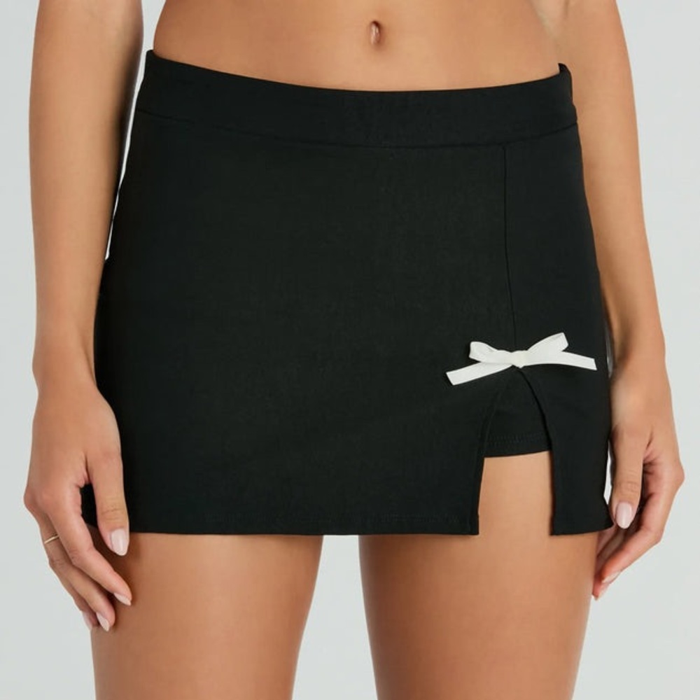 Windsor Ultra Cute Icon High Rise Side Bow Skater Mini Skort Skirt with Shorts